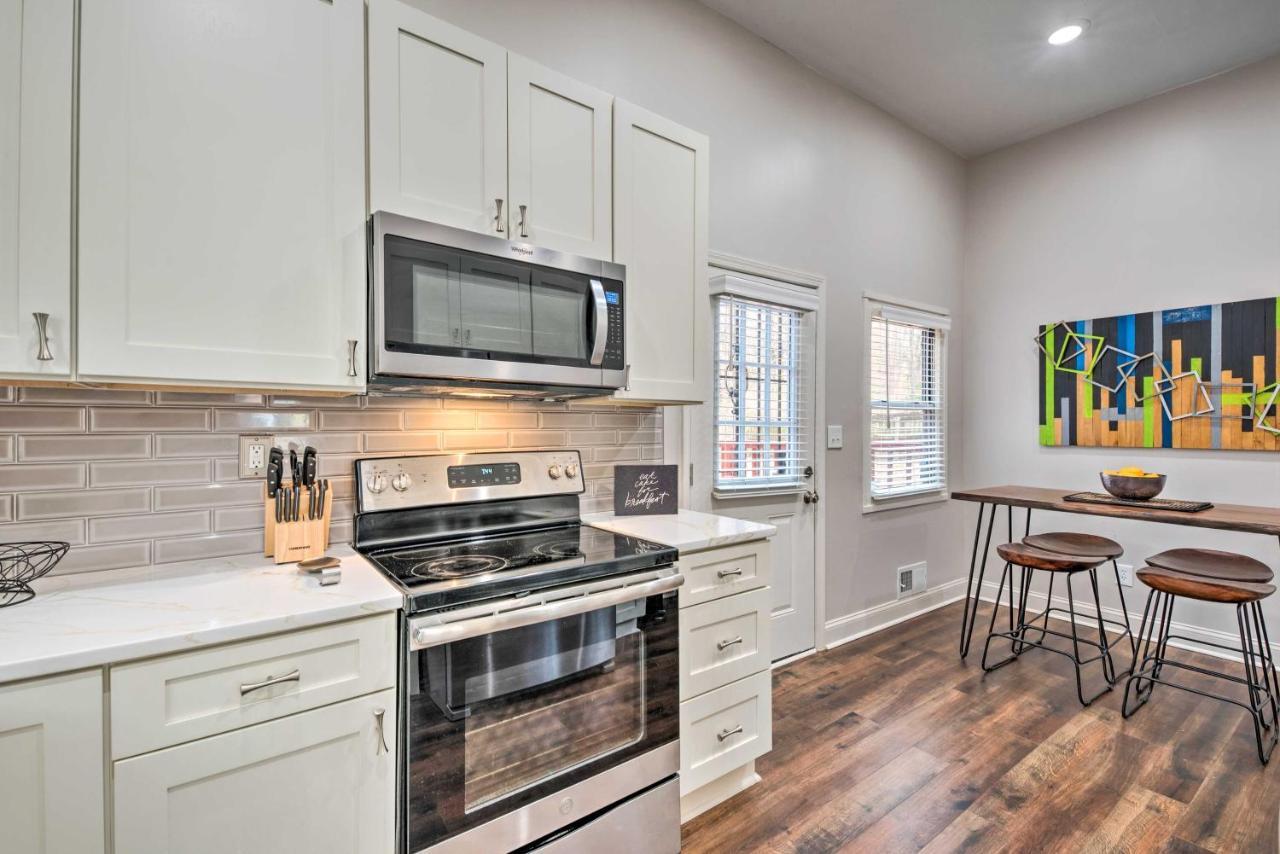 Atlanta Retreat With Deck In Greenbriar Area! エクステリア 写真