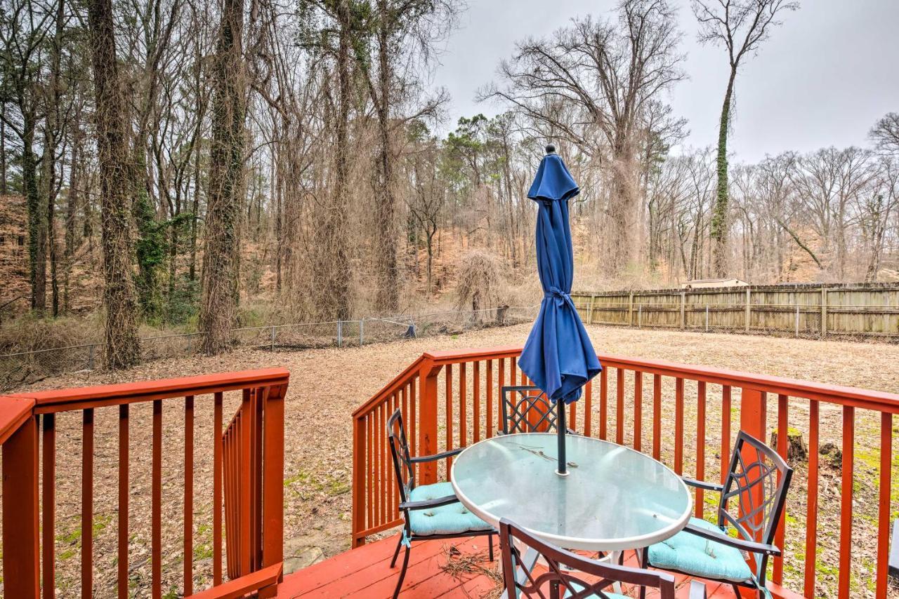 Atlanta Retreat With Deck In Greenbriar Area! エクステリア 写真